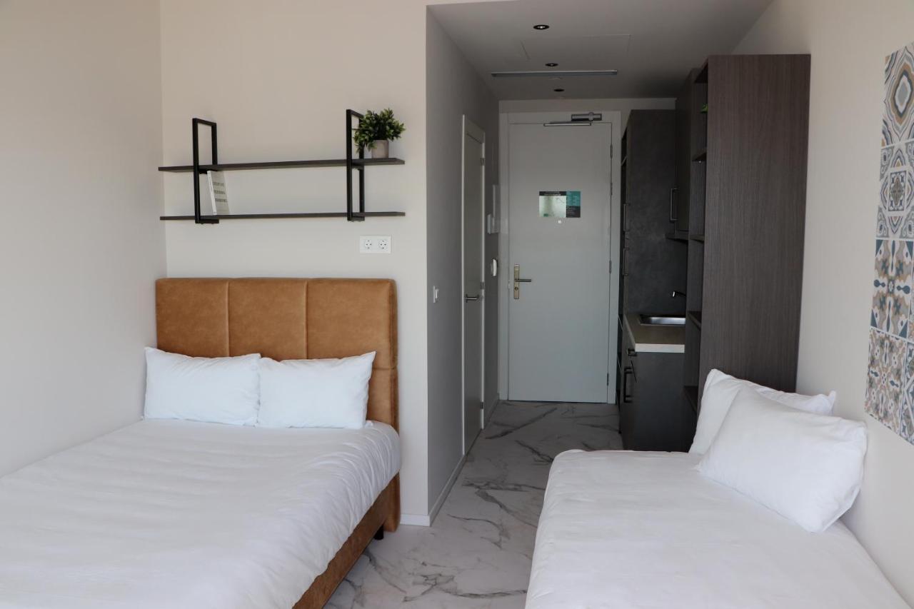 Student Experience Madrid Pozuelo - Luxury Hostel Pozuelo de Alarcon Exterior photo